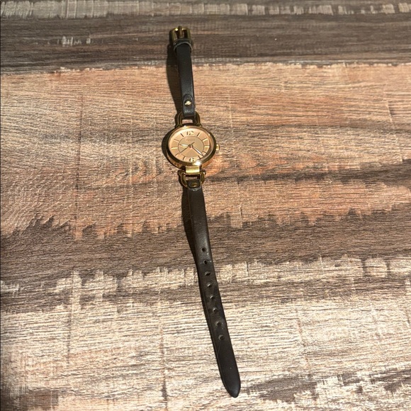 Rose Gold Fossil Watch with Brown Leather Strap - Picture 7 of 8